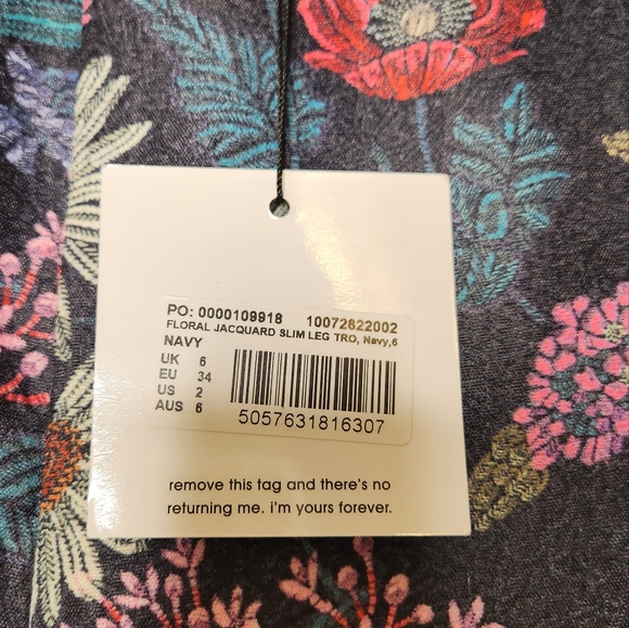 Misguided Floral Pants - Picture 5 of 5